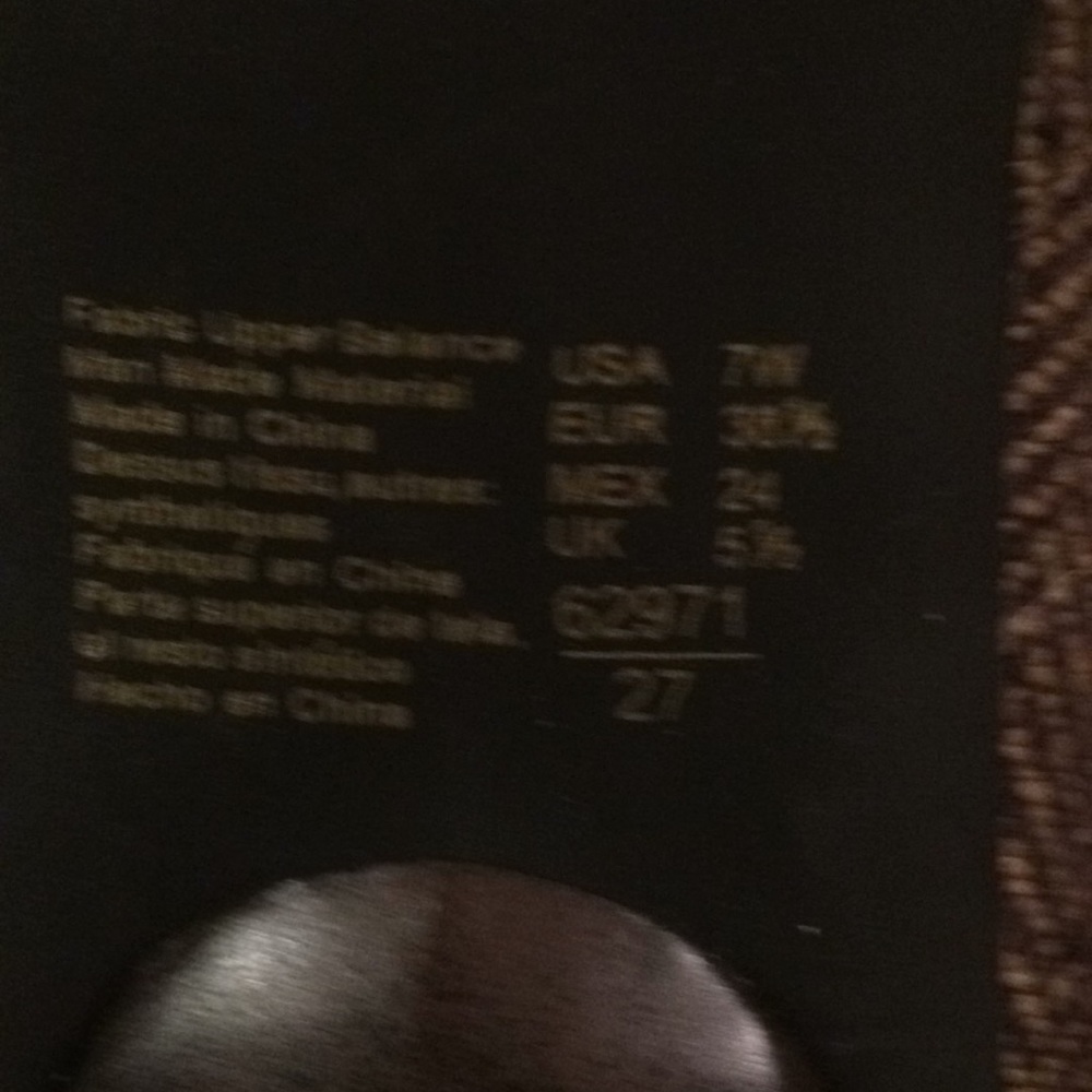 Shoes - Picture 7 of 7